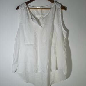 NYMPHE White Sleeveless Blouse with Mandarin Collar